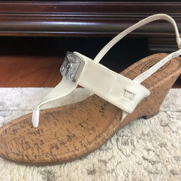 Dr Scholls White Wedges - Picture 1 of 8